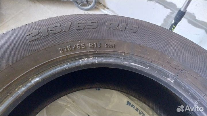 Encore 2000 215/65 R16 98B