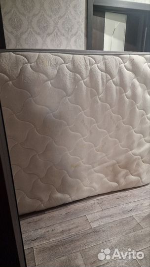 Матрас 160х200 бу