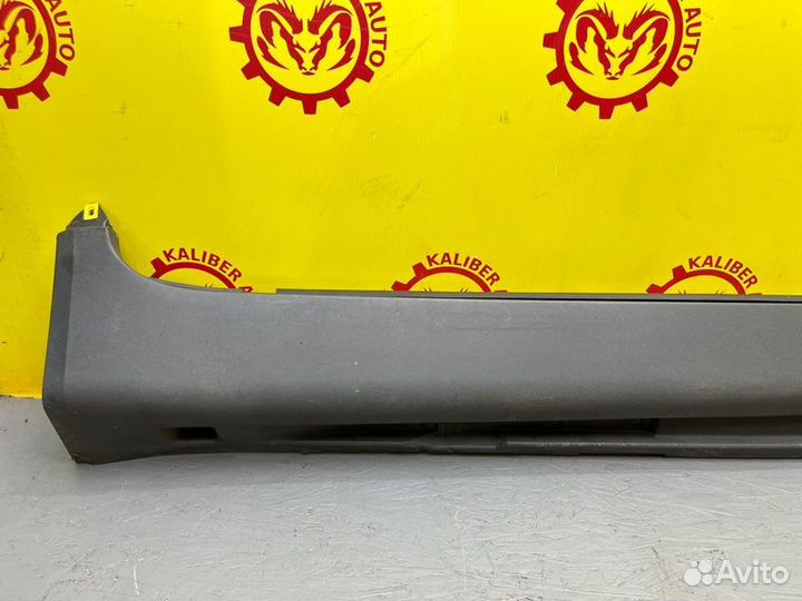 Накладка на порог правая Volvo Xc90 2.4 D5244T4