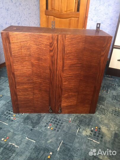 Полка навесная хозяйственная