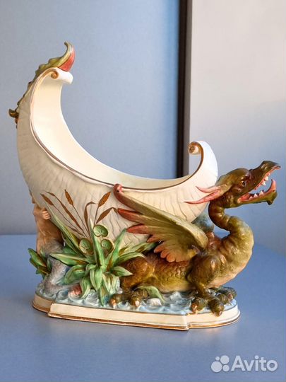 Ваза с драконом фаянс Германия, Eichwald