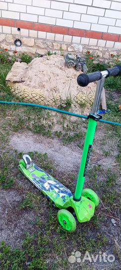 Самокат детский трехколесный бу