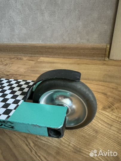 Самокат трюковой