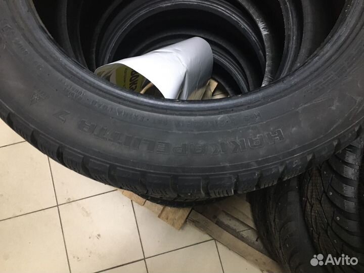 Nokian Tyres Hakkapeliitta 7 215/55 R17