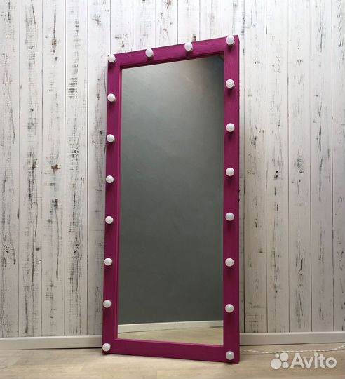 Зеркало с подсветкой