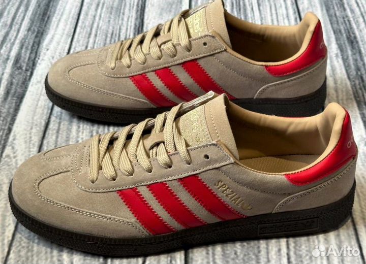 Кроссовки adidas Spezial