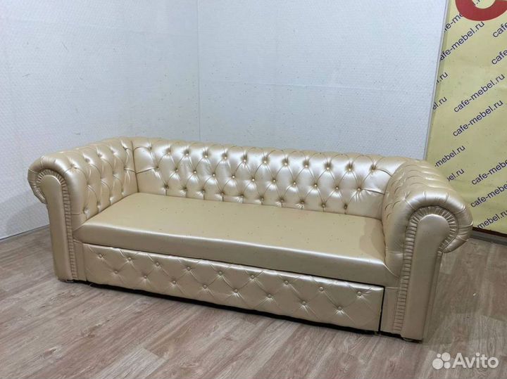 Честер Диван для дома