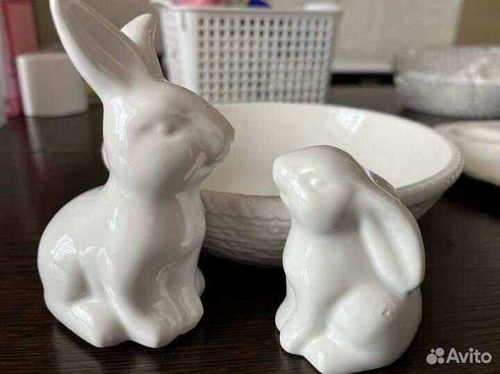 Тарелка для пасхальных яиц с браком