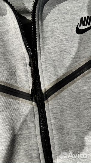 Nike tech fleece