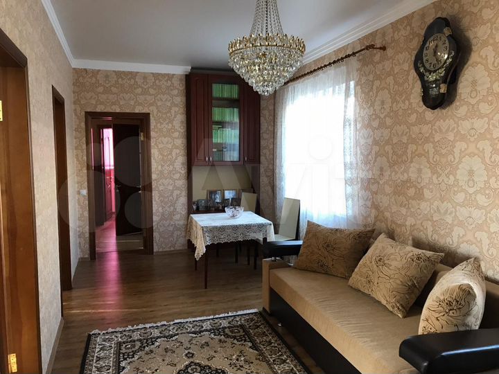 Дом 336 м² на участке 10 сот.