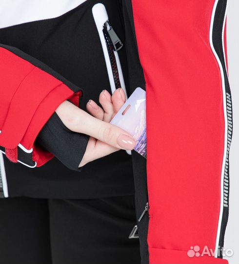 Горнолыжная куртка женская 44. Лунта. Luhta Jakka