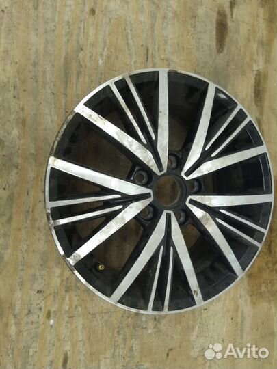 Диск литой Volkswagen golf 6 R16