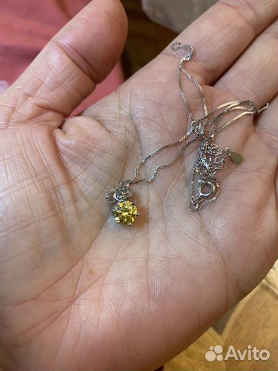 Подвесы с цветными муассанитами в серебре