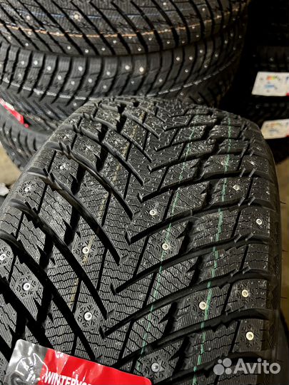 iLink Wintervorhut Stud II 255/45 R20 122U