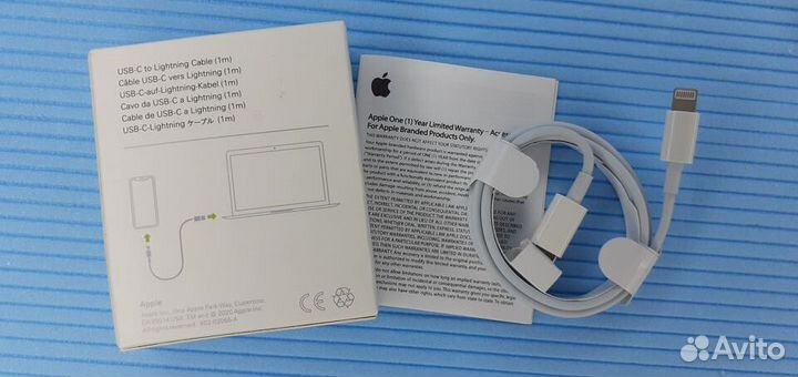 Кабель Apple USB-C to Lightning, 1м (MK0X2ZM/A)