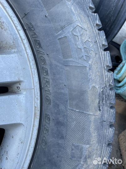 Nexen Winguard Ice SUV 215/65 R16