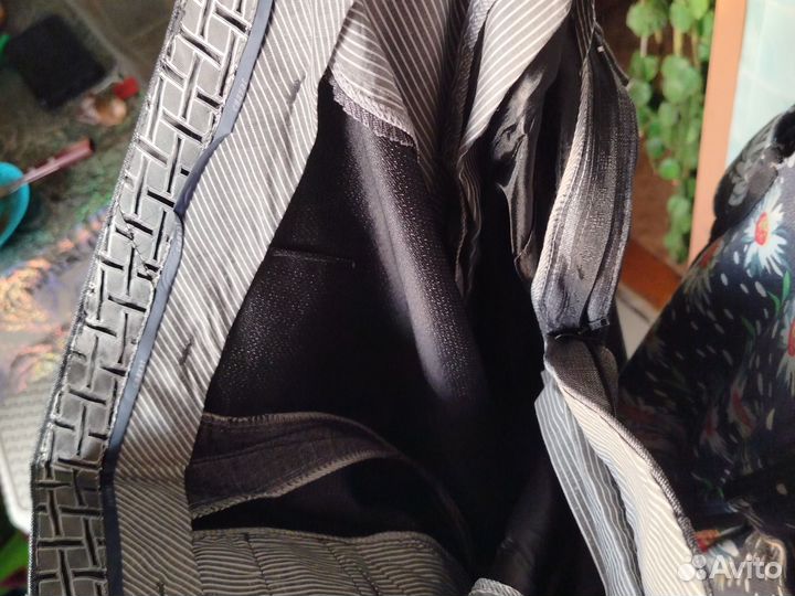 Продам Новые классические брюки р 48