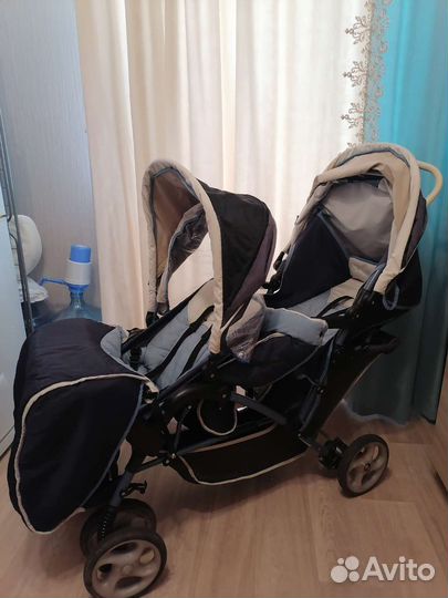 Прогулочная коляска для двойни или погодок