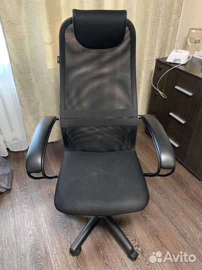Компьютерное кресло