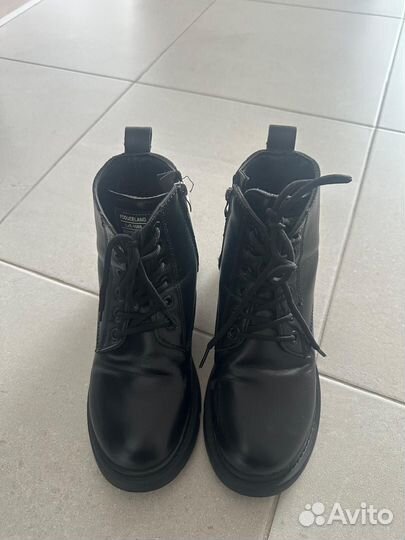 Ботинки женские