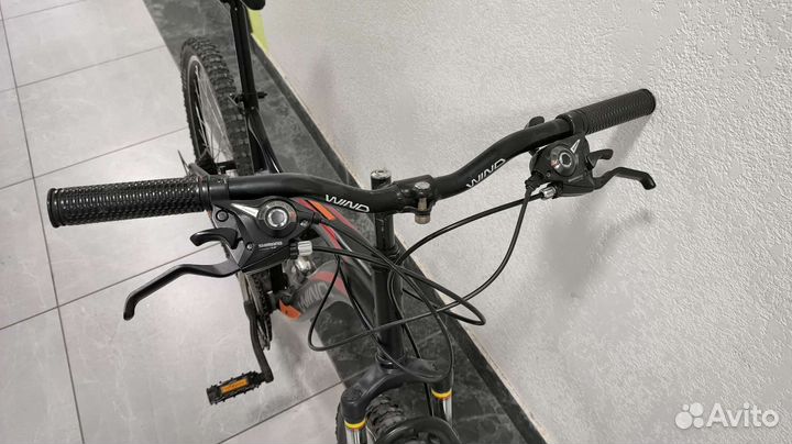 Велосипед Wind горный двухподвес 18 рама 26 колёса