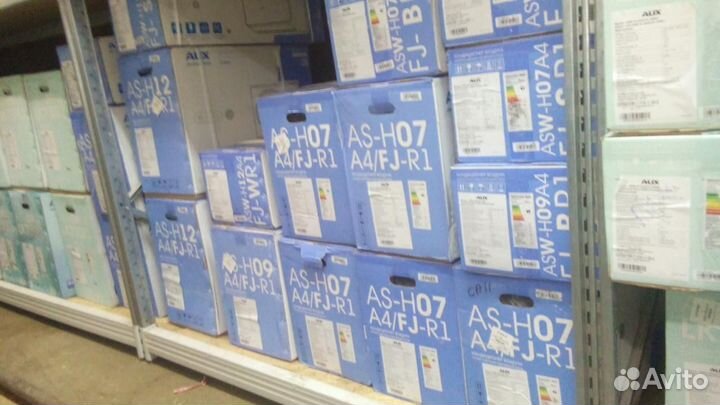 Кондиционер настенный с монтажом