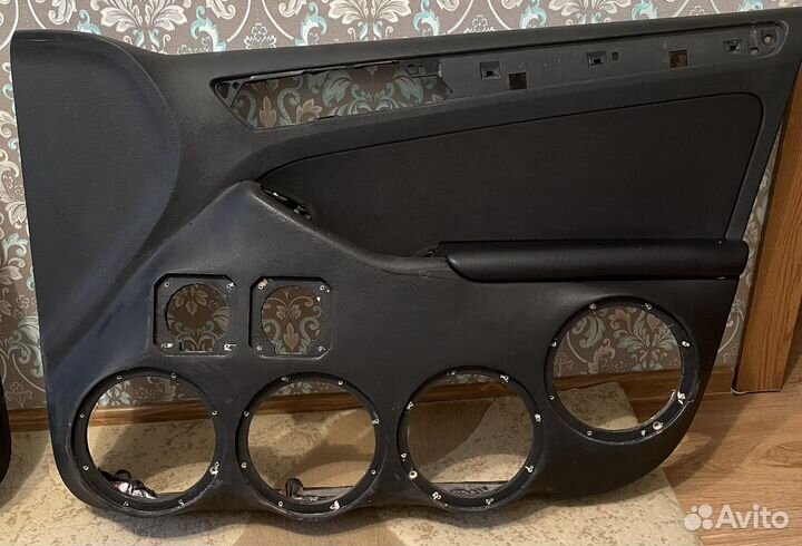 Дверные карты Volkswagen Jetta 6