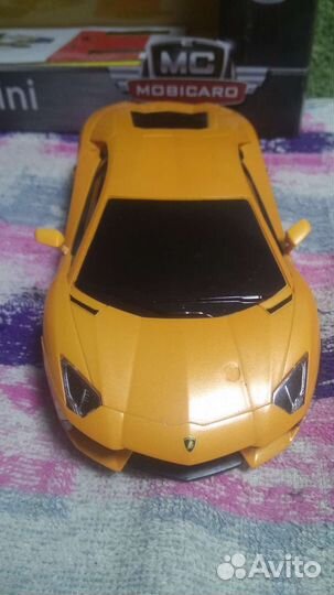 Машина на радиоуправлении Lamborghini