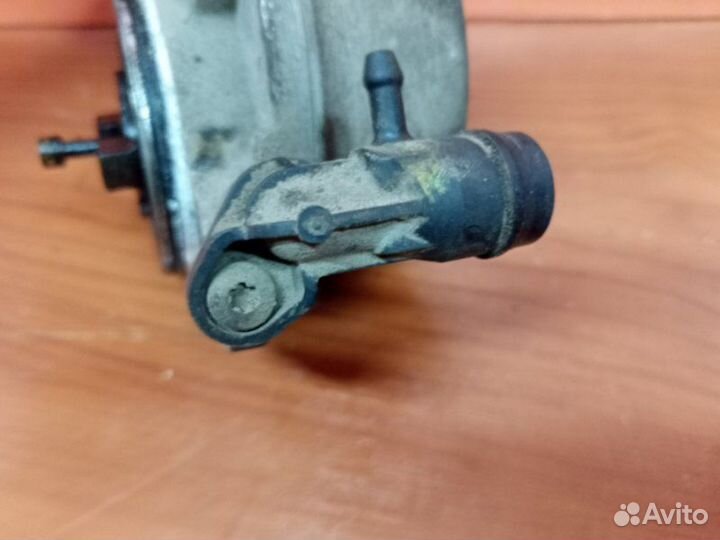 Насос вакуумный Nissan Pathfinder R51 3.0 2012