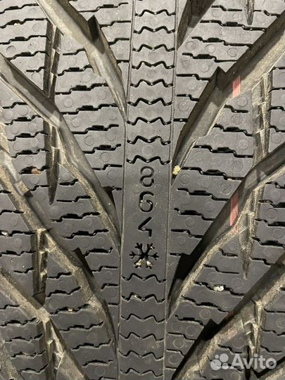 Nokian Tyres Hakkapeliitta R3 235/45 R18 98T