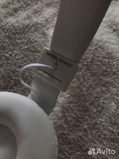 Проводные наушники с микрофоном