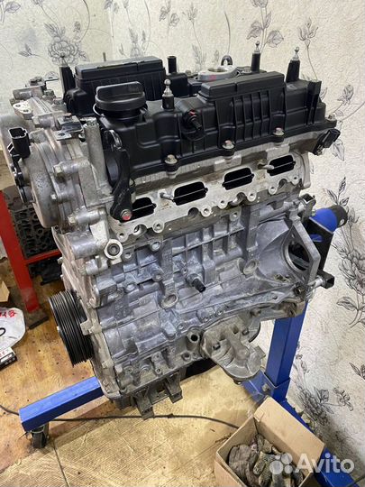 Двигатель Hyundai Starex G4KG 2.4 L