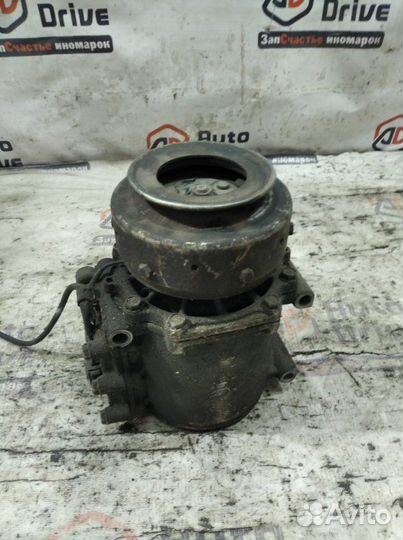 Компрессор кондиционера Mitsubishi Libero