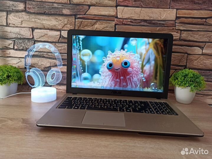 Офисный ноутбук asus r540s