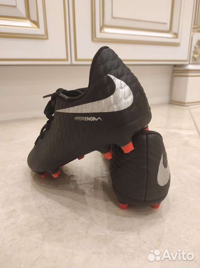 Детские футбольные бутсы Nike hypervenom