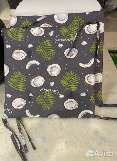 Мягкие подстилки на табуретки и стулья