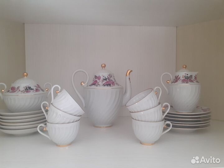 Сервиз фарфоровый лфз