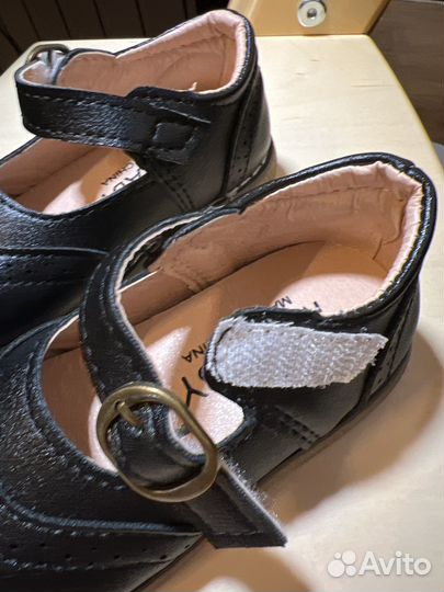 Туфли черные для девочки 22 размер