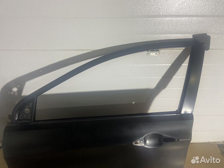 Новая передняя левая дверь Hyundai Solaris 1