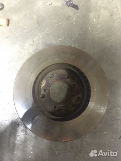 Диск тормозной передний Honda Civic 8 4D LDA 1.3