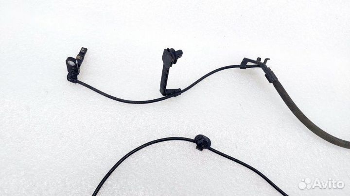 Датчик ABS передний правый Toyota Camry XV70 2arfe