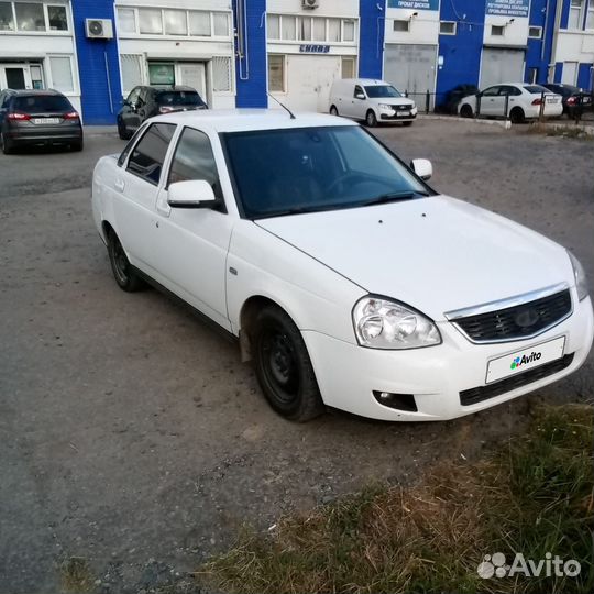 LADA Priora 1.6 МТ, 2011, 220 000 км