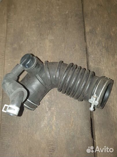 Патрубок воздушного фильтра Mitsubishi Lancer X