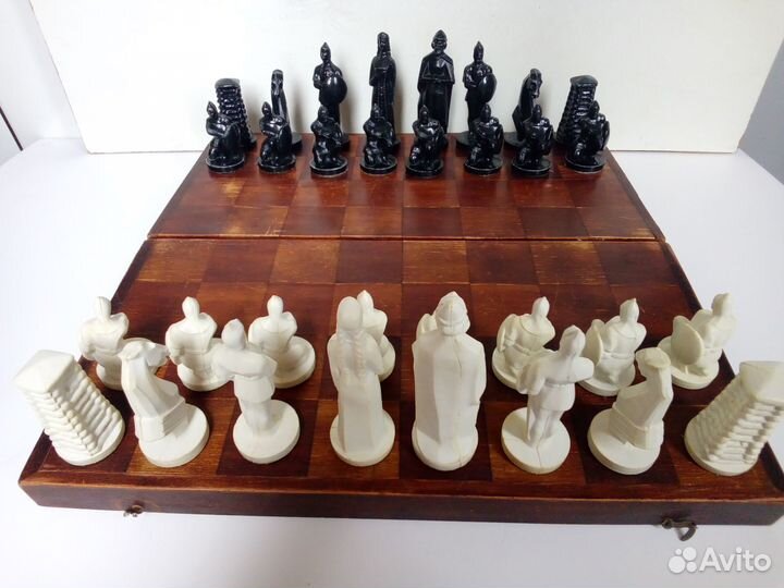 Шахматы подарочные 