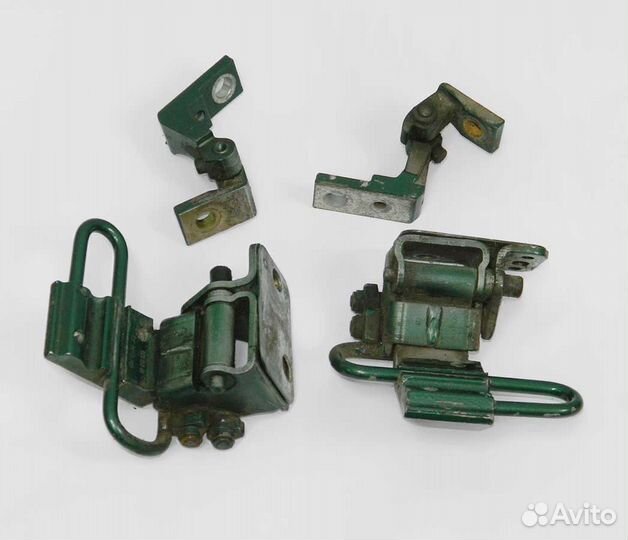 Петля задней двери Audi A4 B6