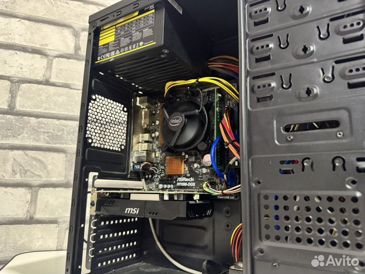 Игровой компьютер с монитором I5-7400+550 4gb