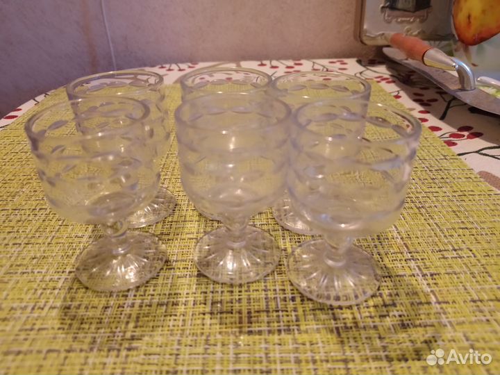 Рюмки на ножке СССР и коньячные рюмки