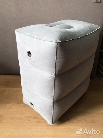 Подушка в самолет