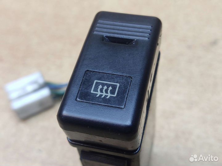 Кнопка обогрева заднего стекла, Mazda 626 GD