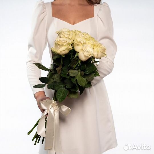 Букет из 11 роз Арктика 60 см